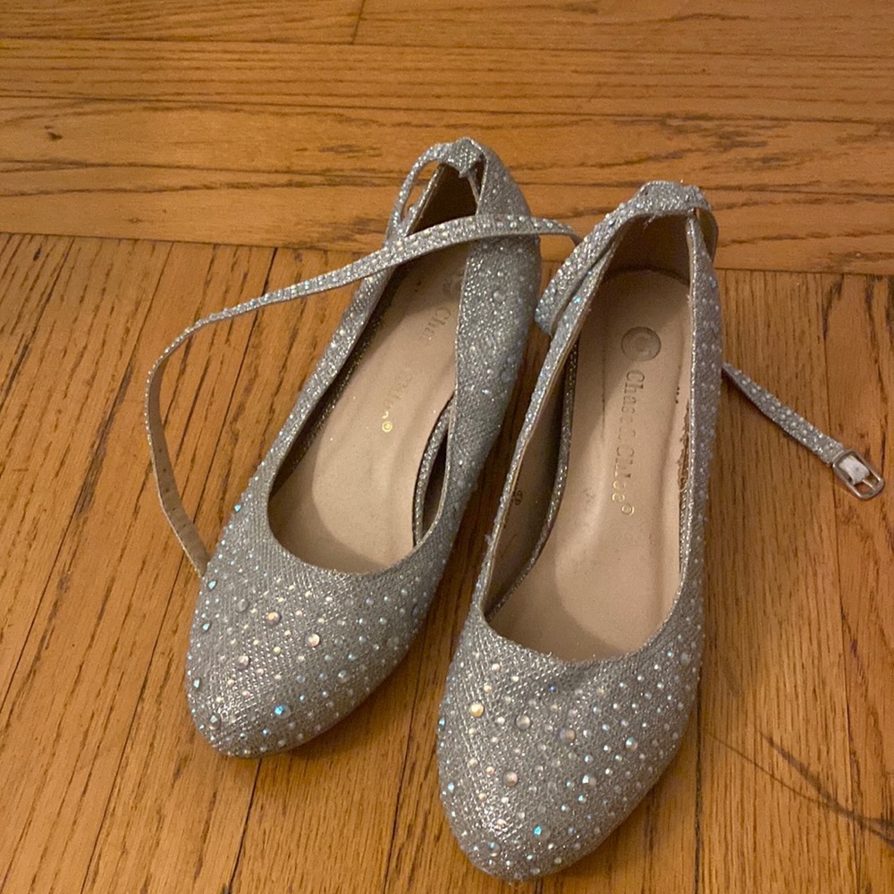 Worn-sparkly platform shoes-size 6.5